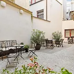 Bluebell Hotel