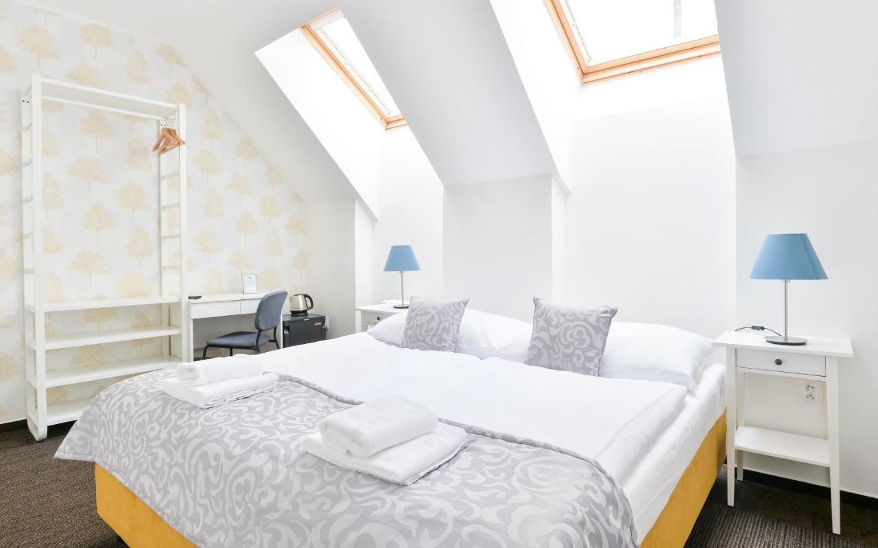 Bluebell Hotel Bratislava